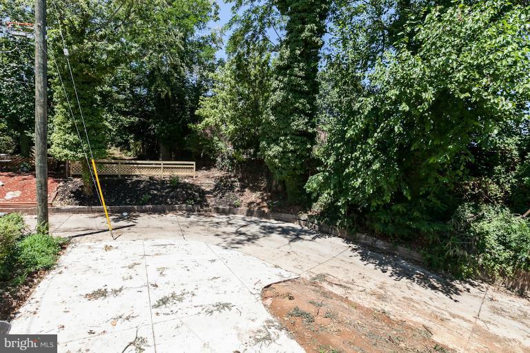 3934 Rexmere Road Baltimore, MD 21218 - Photo 27 of 29 Exterior (Rear)