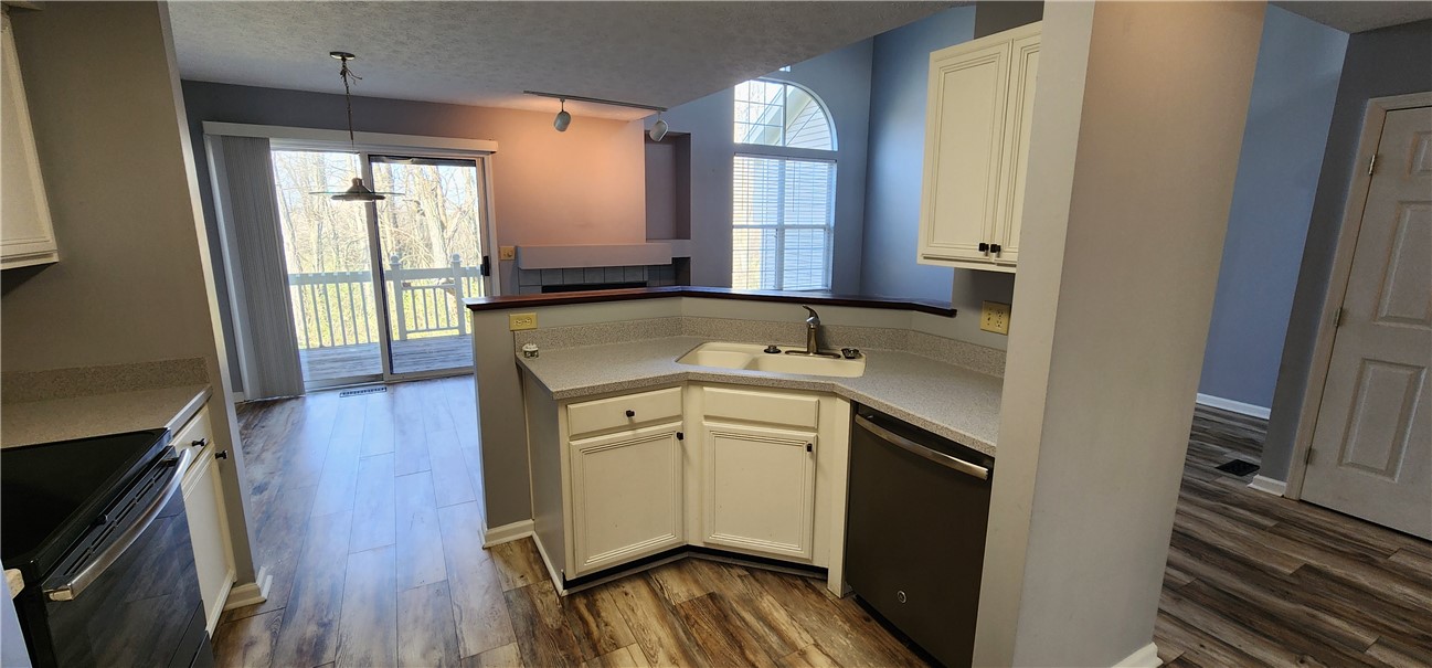 3946 West Summit Ridge Drive Dayton, OH 45430 - Photo 6 of 26