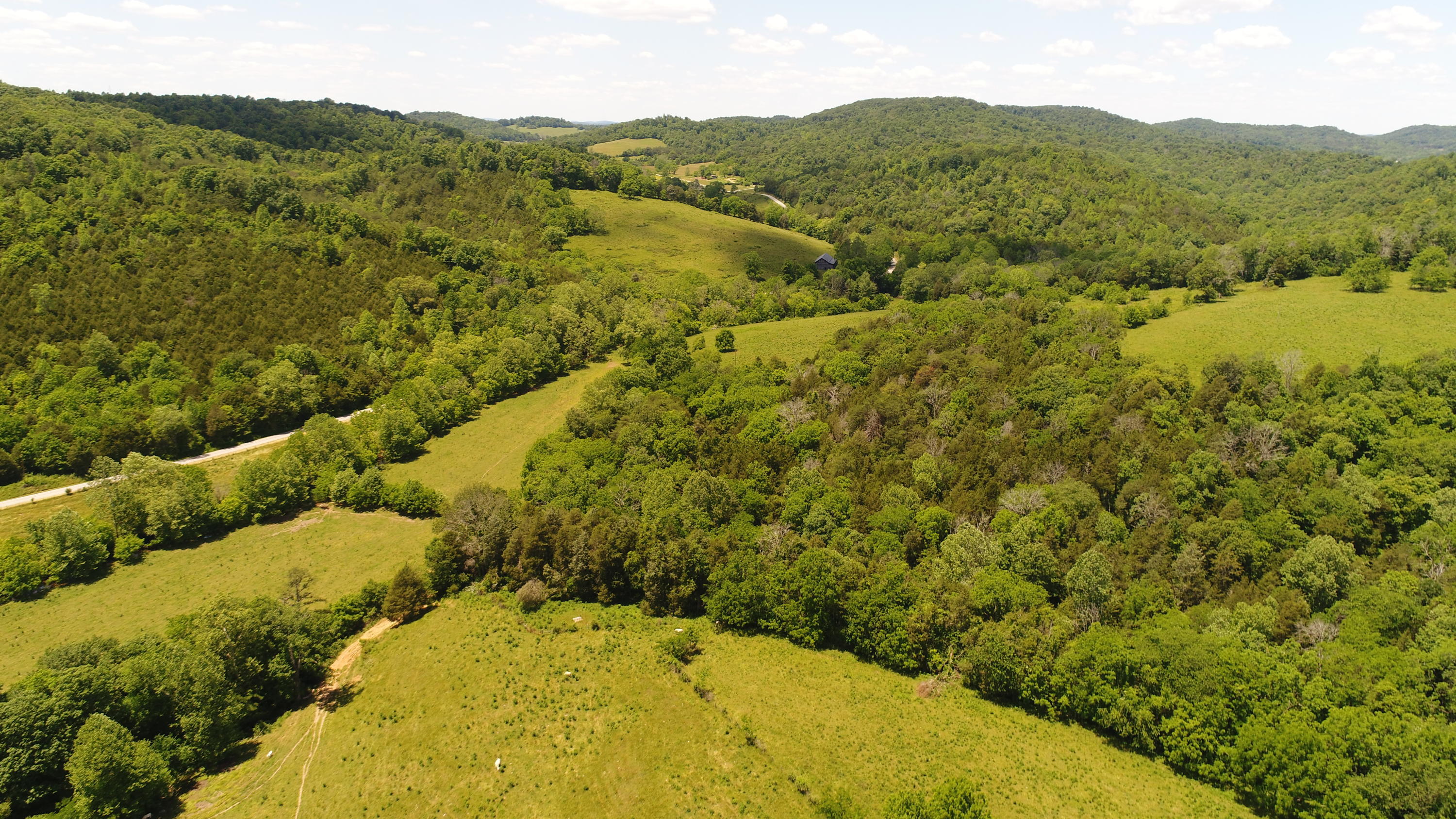 2000 Blue Springs Road Mount Vernon, KY 40456 - Photo 28 of 43 DJI_0098