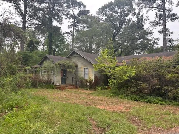 $109,000 | 2200 Jefferson Highway, Pineville, LA 71360