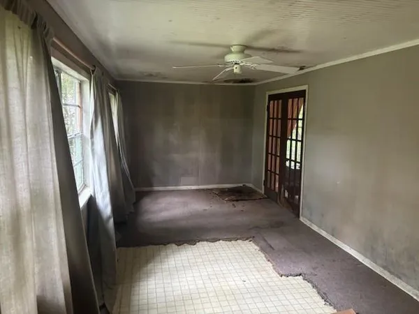 $109,000 | 2200 Jefferson Highway, Pineville, LA 71360
