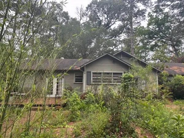 $109,000 | 2200 Jefferson Highway, Pineville, LA 71360