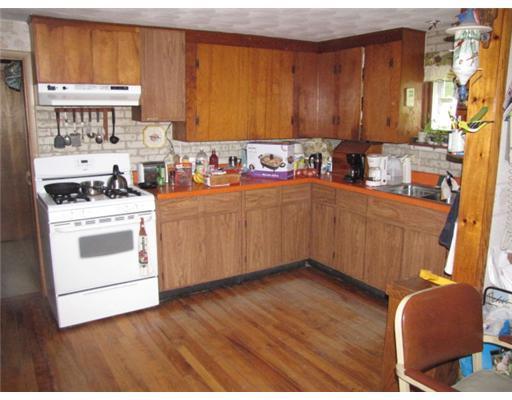 47 Old Cedar Grove Road Pittston, ME 04345 - Photo 5 of 7 Kitchen.
