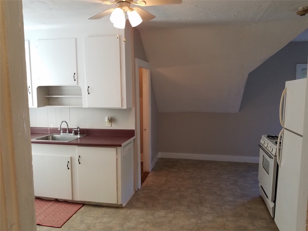360 South Main Street Woonsocket, RI 02895 - Photo 11 of 23