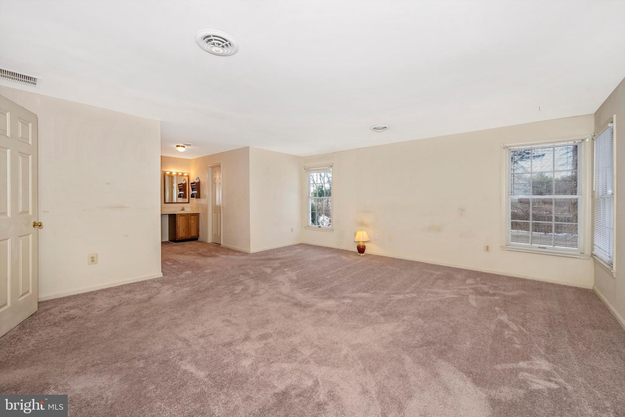 107 Fairview Avenue Frederick, MD 21701 - Photo 27 of 53 Very spacious owner's suite