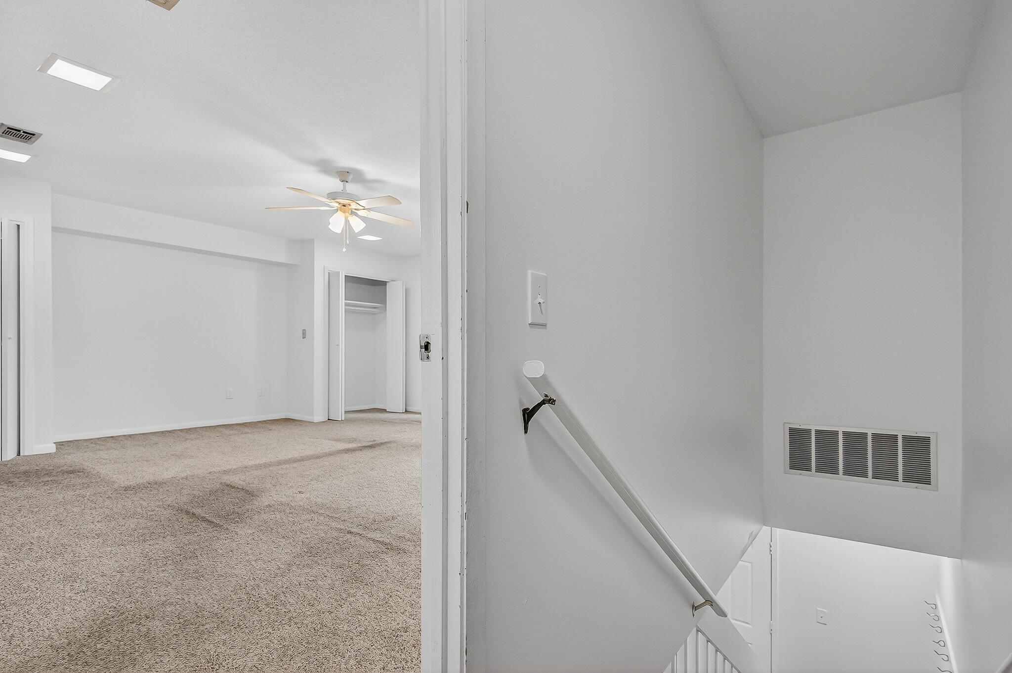 96 Yacht Club Drive, Unit 1 Fort Walton Beach, FL 32548 - Photo 26 of 43 a view of an empty room