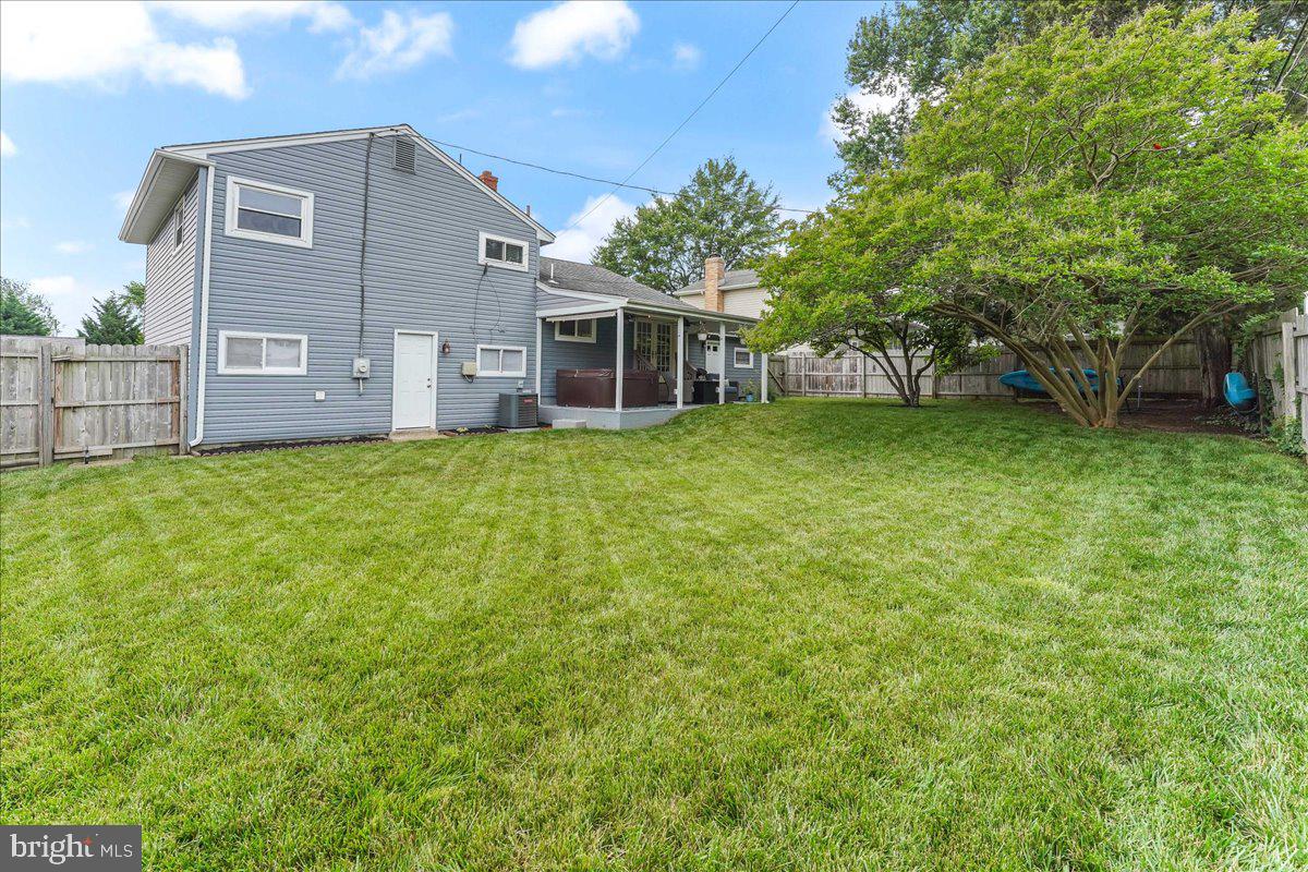 14 Burns Road Claymont, DE 19703 - Photo 39 of 43 Flat fenced in yard,