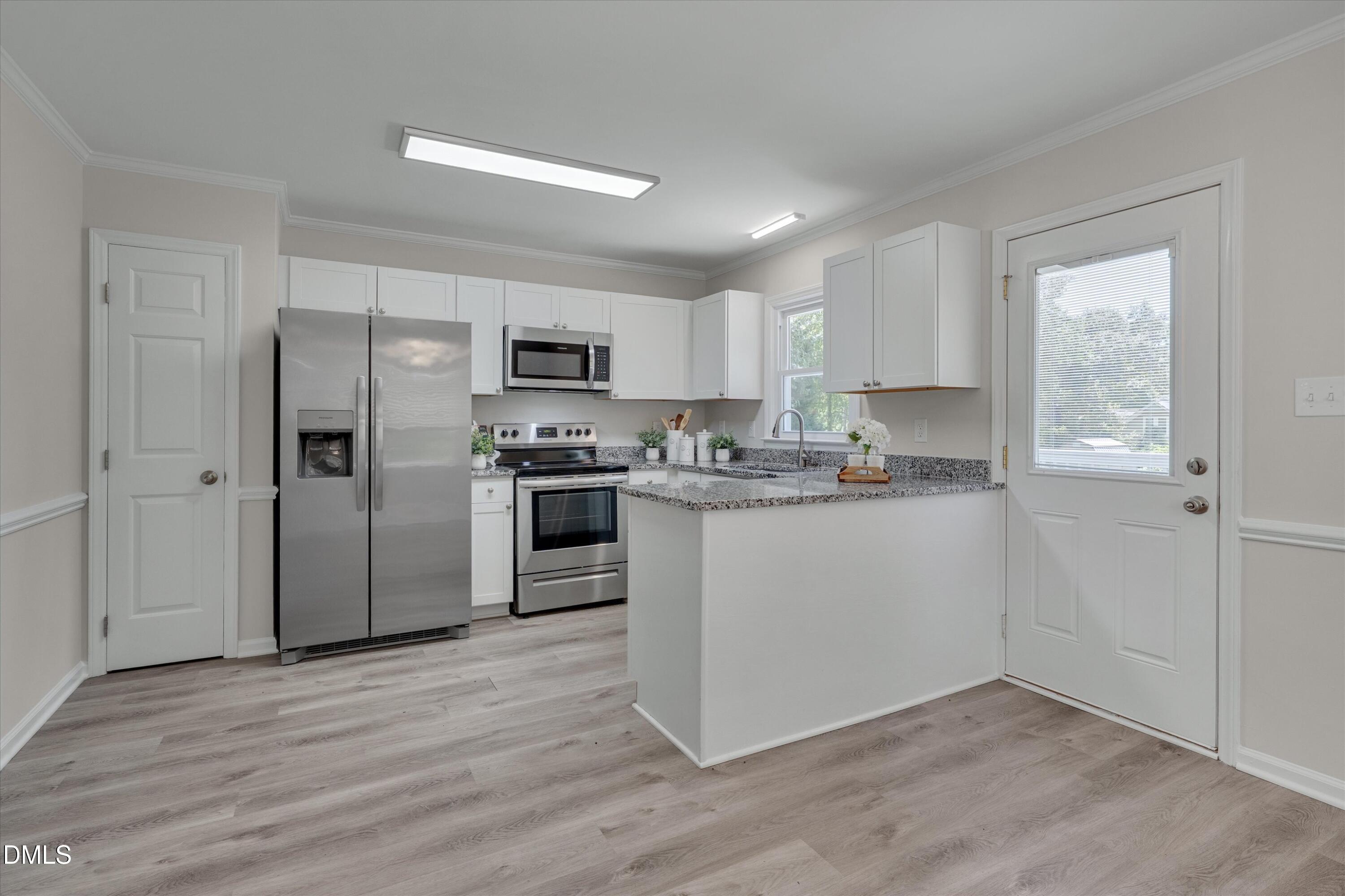 2677 North Shiloh Road Garner, NC 27529 - Photo 3 of 15 Updated Kithen