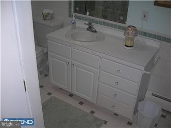 310 Shaw Road Ridley Park, PA 19078 - Photo 9 of 12 Bathroom