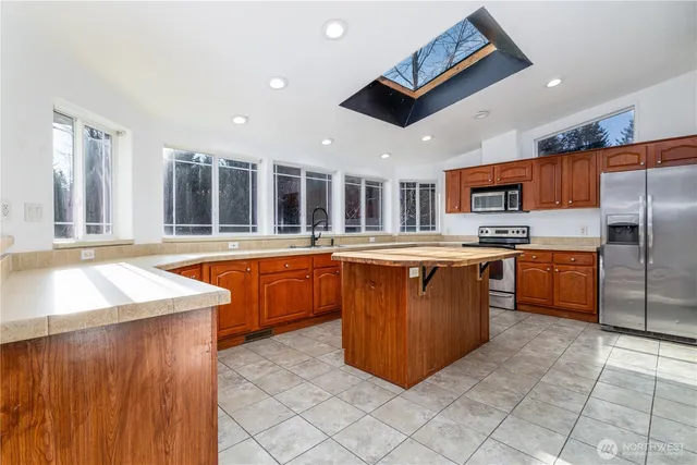 $500,000 | 331 Enchantment Heights Drive, Shelton, WA 98584