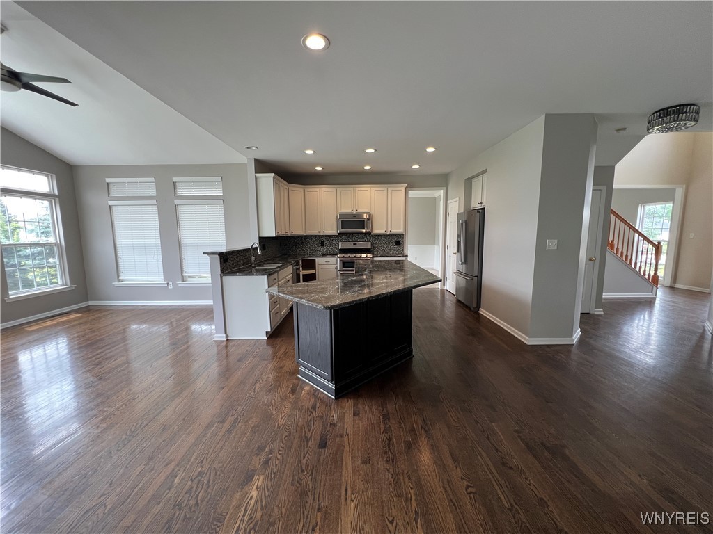 7245 Edgewater Circle Pendleton, NY 14120 - Photo 15 of 45