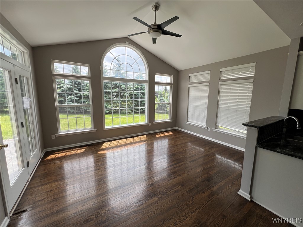 7245 Edgewater Circle Pendleton, NY 14120 - Photo 19 of 45