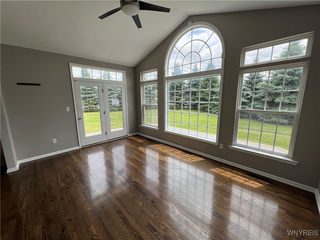 7245 Edgewater Circle Pendleton, NY 14120 - Photo 20 of 45