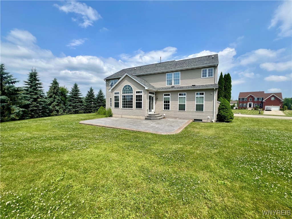 7245 Edgewater Circle Pendleton, NY 14120 - Photo 5 of 45