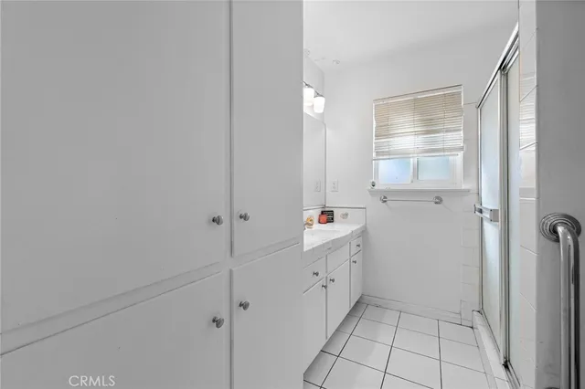 $825,000 | 910 South Donna Beth Avenue, West Covina, CA 91791