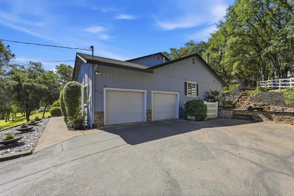 $1,775,000 | 2030 Marden Drive, Rescue, CA 95672