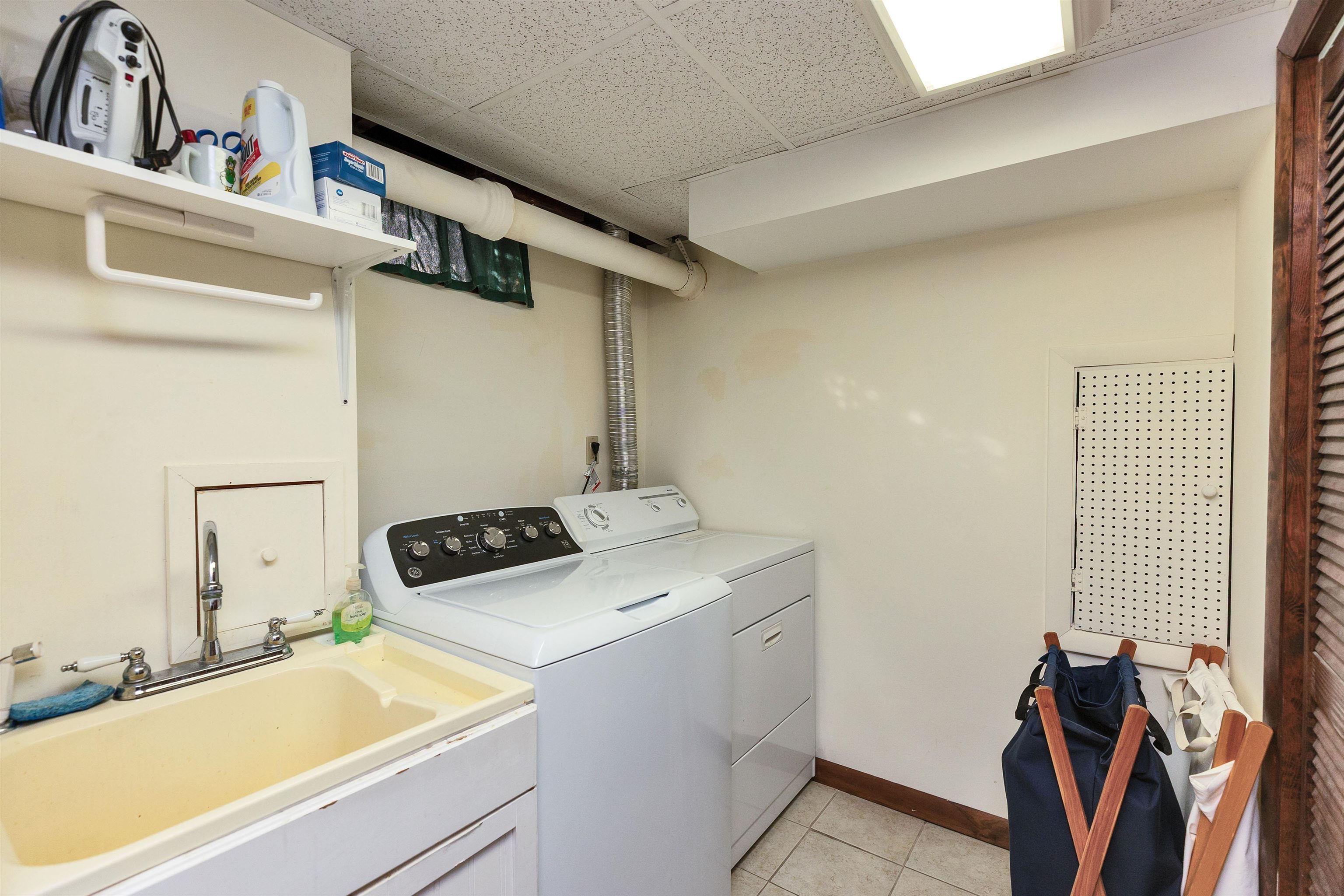 35 Little Avenue Manchester, NH 03109 - Photo 37 of 50