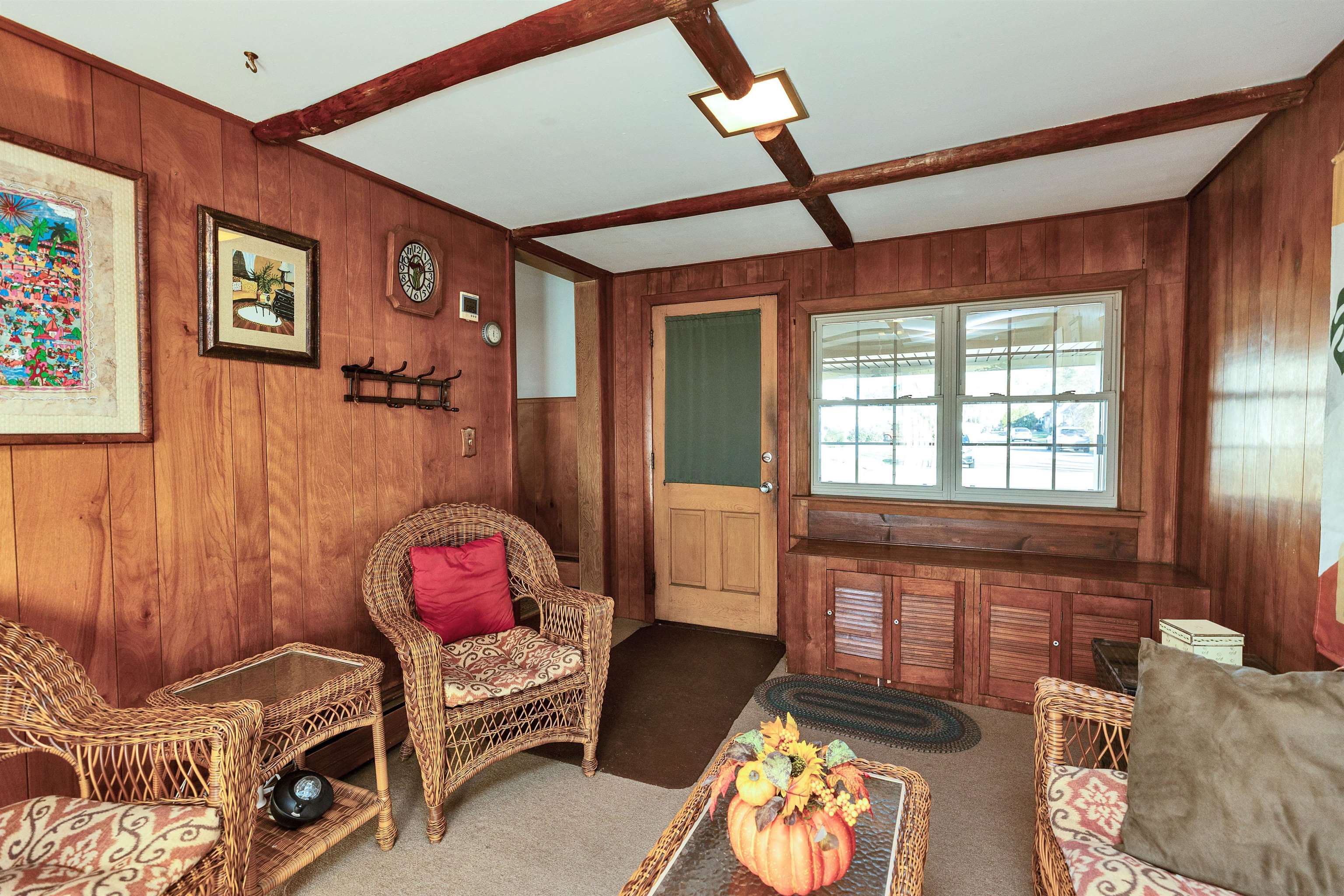 35 Little Avenue Manchester, NH 03109 - Photo 7 of 50