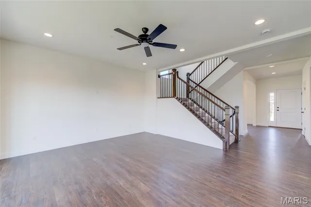 $3,500 | 2025 Maryland Oaks Circle, Maryland Heights, MO 63146