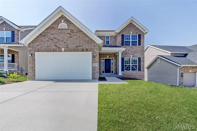 $3,500 | 2025 Maryland Oaks Circle, Maryland Heights, MO 63146