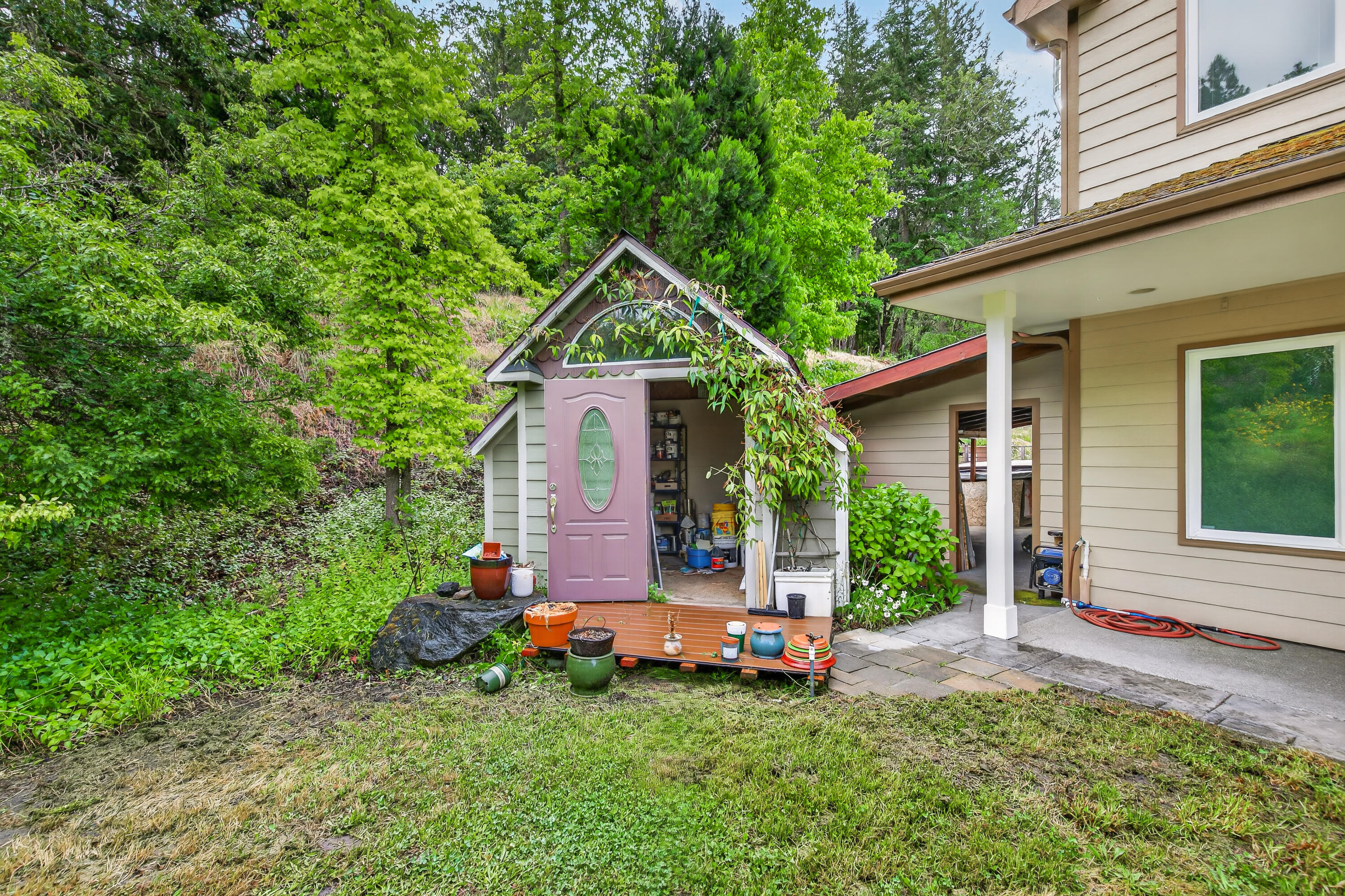 3773 Helms Road Grants Pass, OR 97527 - Photo 46 of 71 Gallery Image 46