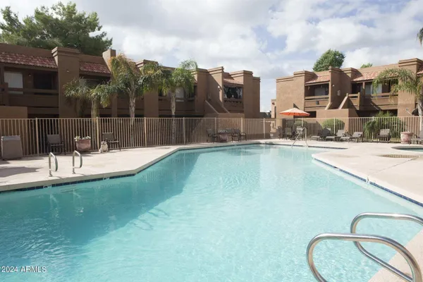 $1,199 | 8450 North 67th Avenue, Unit 2, Glendale, AZ 85302