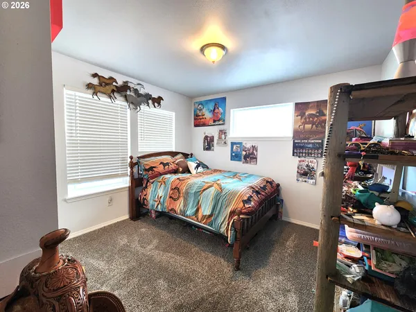 $430,000 | 902 North 15th Avenue, Elgin, OR 97827