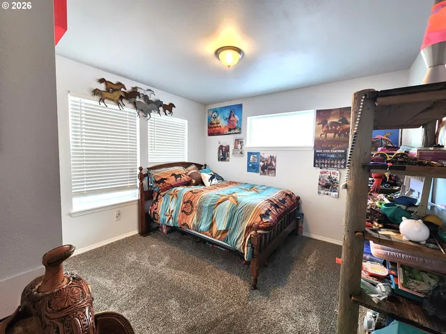 $435,000 | 902 North 15th Avenue, Elgin, OR 97827