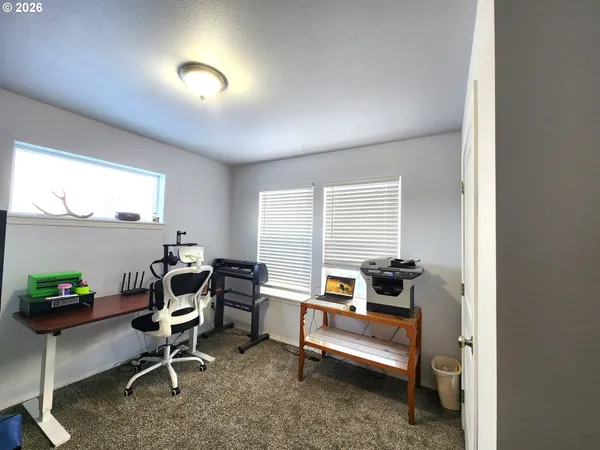 $430,000 | 902 North 15th Avenue, Elgin, OR 97827