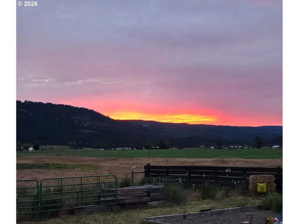 $430,000 | 902 North 15th Avenue, Elgin, OR 97827