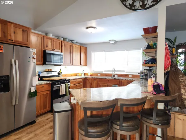 $430,000 | 902 North 15th Avenue, Elgin, OR 97827