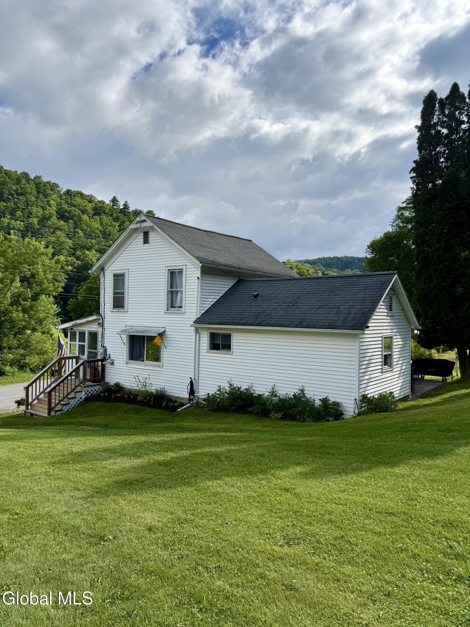 30 Chamberlin Mills Road Hebron, NY 12865 - Photo 5 of 28 IMG_7794