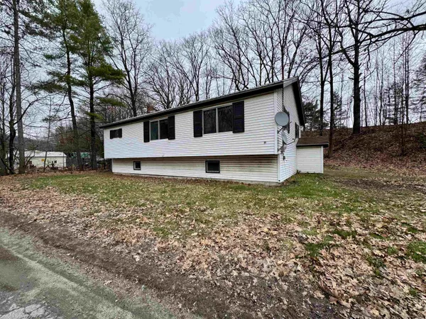 $250,000 | 31 Forest Street, Haverhill, NH 03785