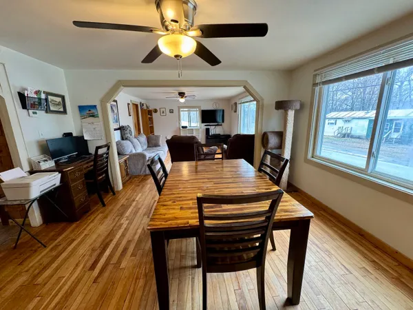 $250,000 | 31 Forest Street, Haverhill, NH 03785