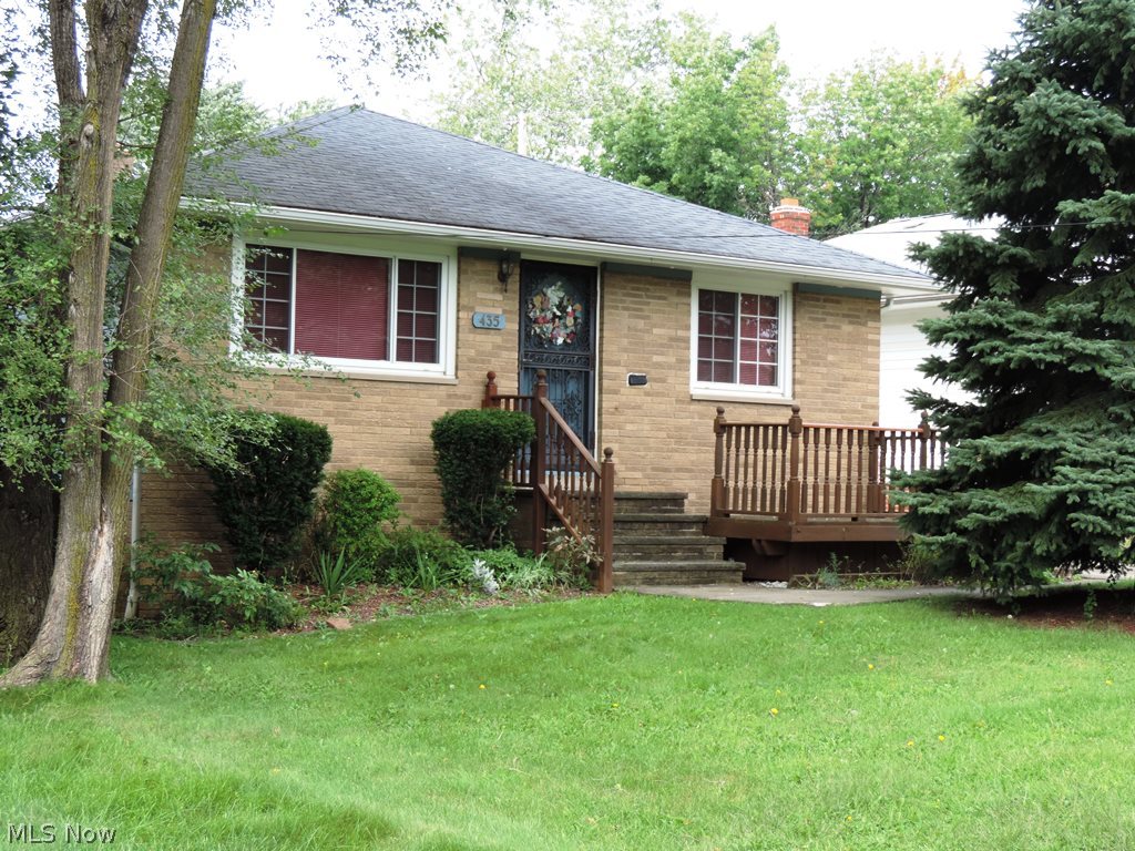 435 Center Road Bedford, OH 44146 - Photo 1 of 25 Wonderful Brick and Wood sided Ranch home that is IMMACULATE and move-in ready.