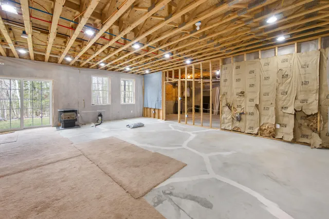 $599,900 | 1144 Buck Hill Drive, Veazie, ME 04401