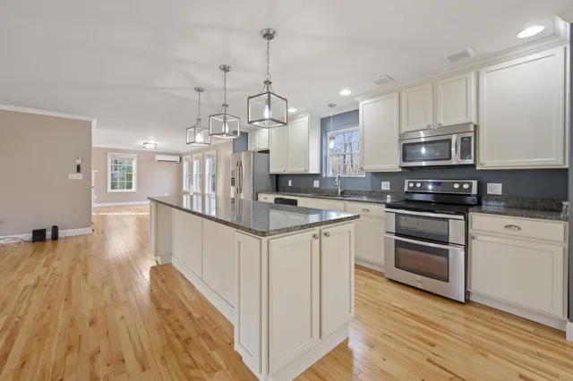 $599,900 | 1144 Buck Hill Drive, Veazie, ME 04401