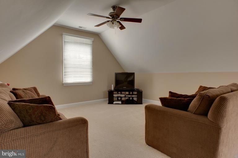 111 Cedar Road Chester, MD 21619 - Photo 4 of 14 Bonus Room