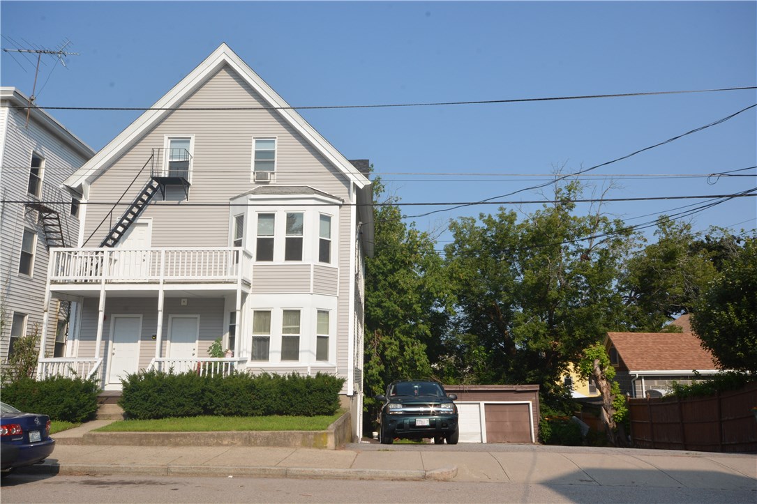 457 Grove Street Woonsocket, RI 02895 - Photo 2 of 38 Gallery Image 2