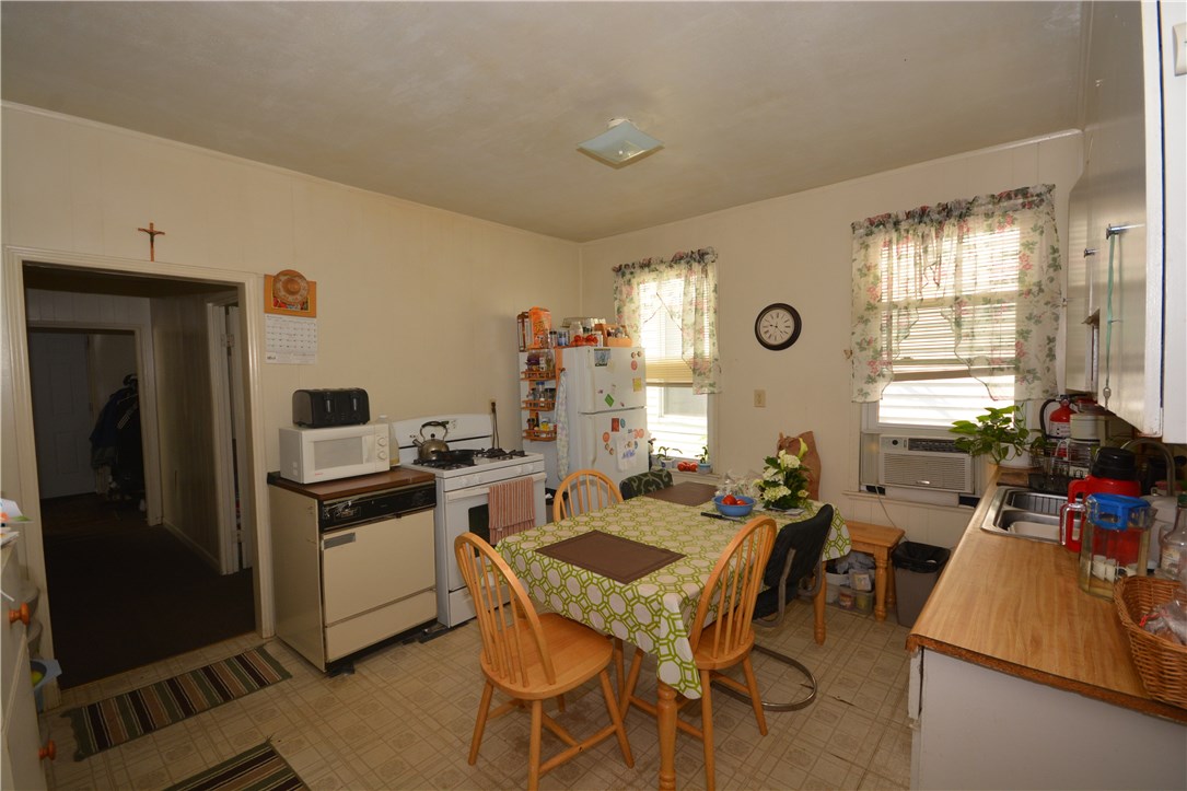 457 Grove Street Woonsocket, RI 02895 - Photo 27 of 38 Gallery Image 27