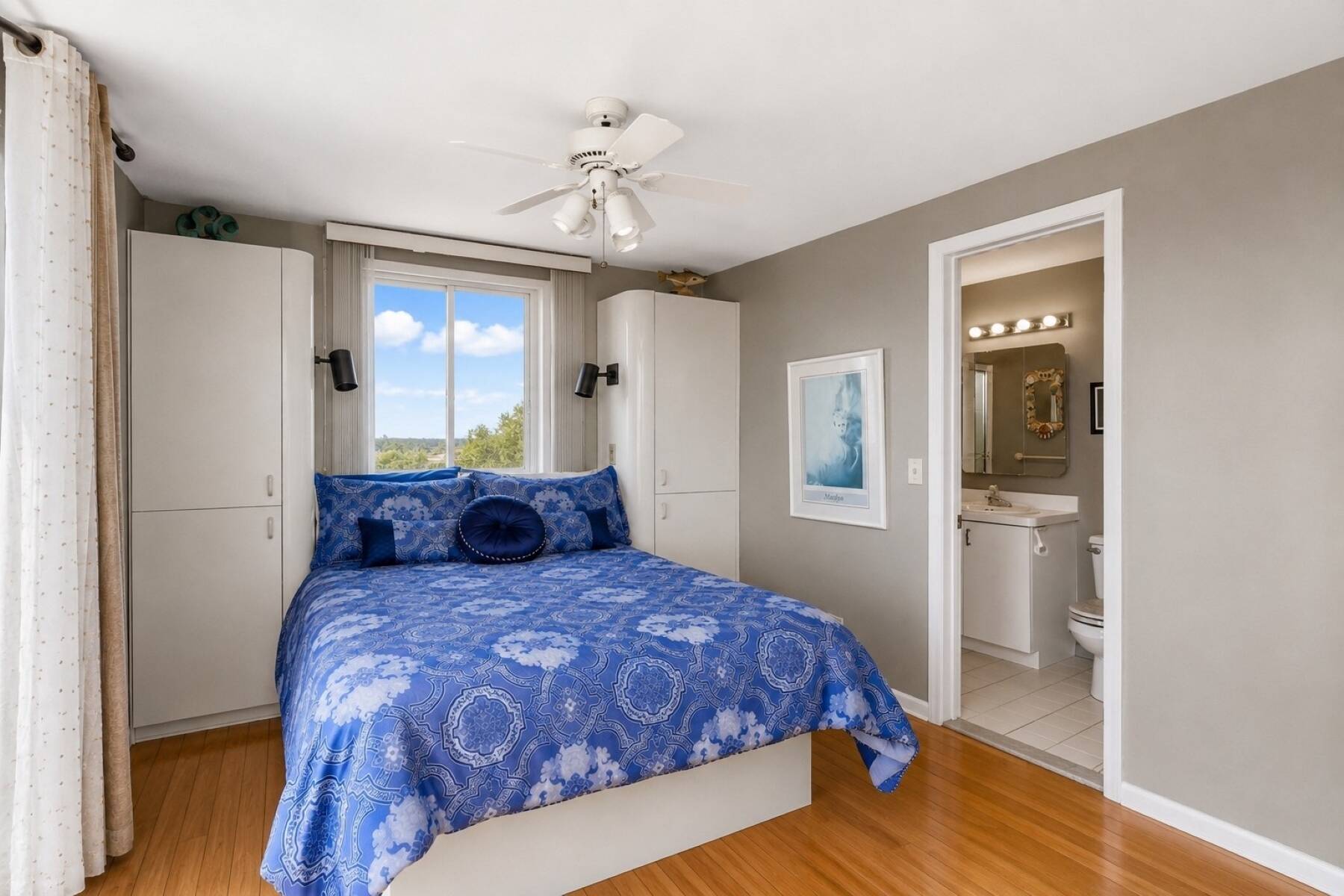 229 Kings Point Road East Hampton, NY 11937 - Photo 19 of 28 Gallery Image 19