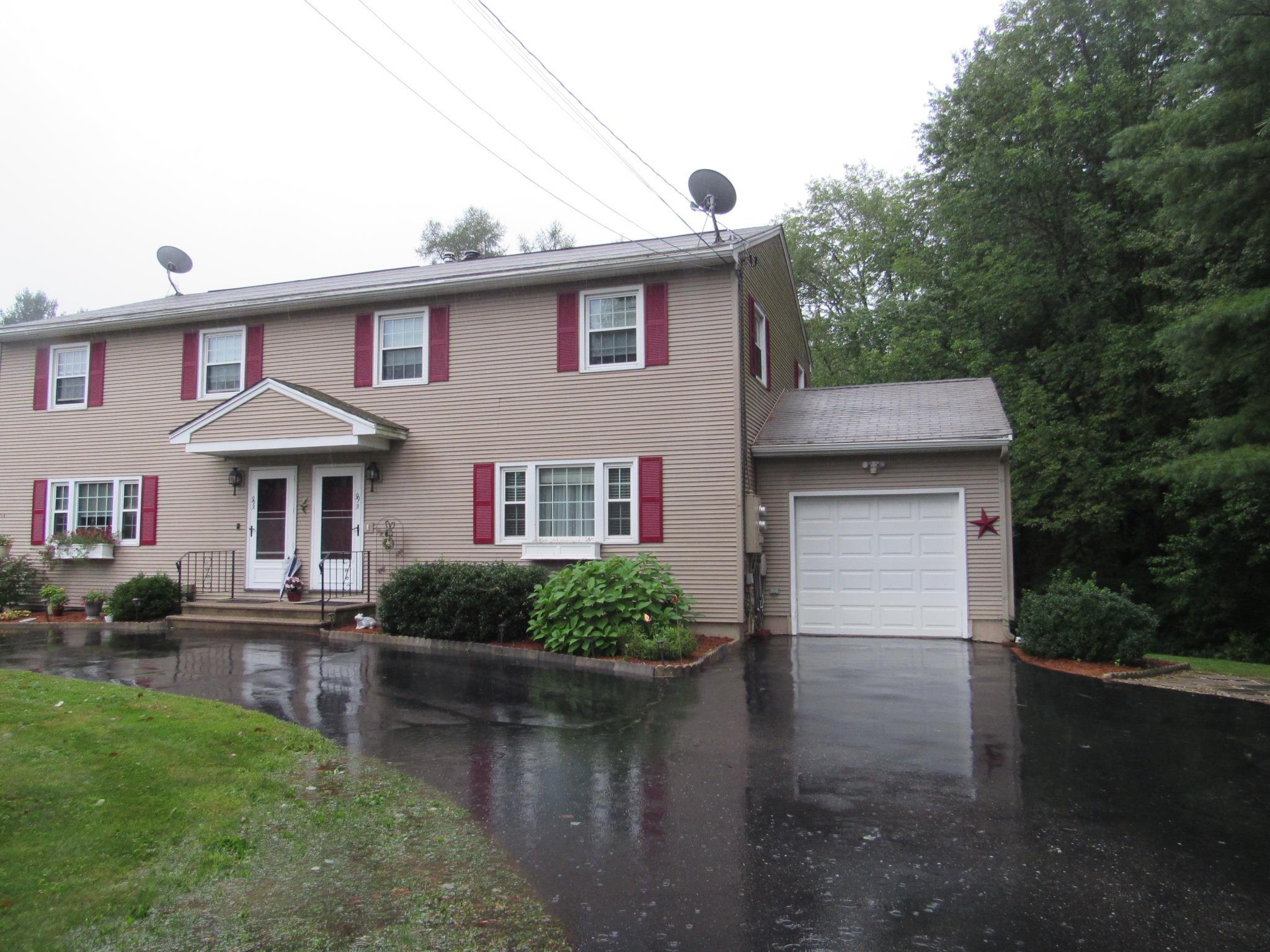 99 B West Road, Unit B/RIGHT SIDE Londonderry, NH 03053 - Photo 1 of 36 Gallery Image 1