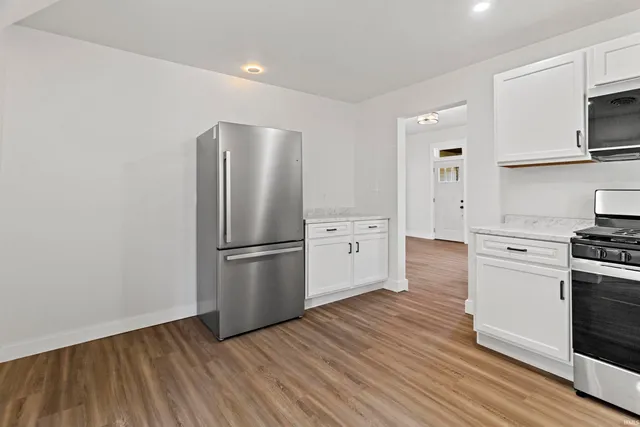 $165,000 | 709 North Walnut Street, Hartford City, IN 47348