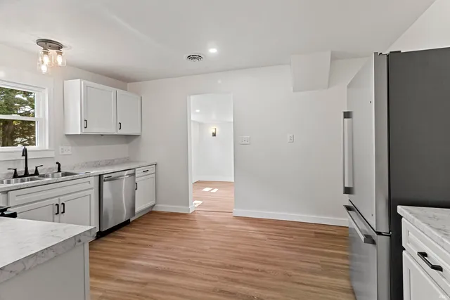 $165,000 | 709 North Walnut Street, Hartford City, IN 47348