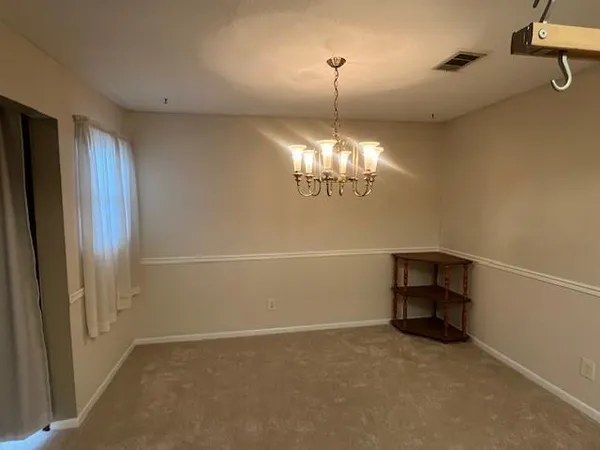 $172,000 | 9624 Perry Lane, Unit E, Overland Park, KS 66212