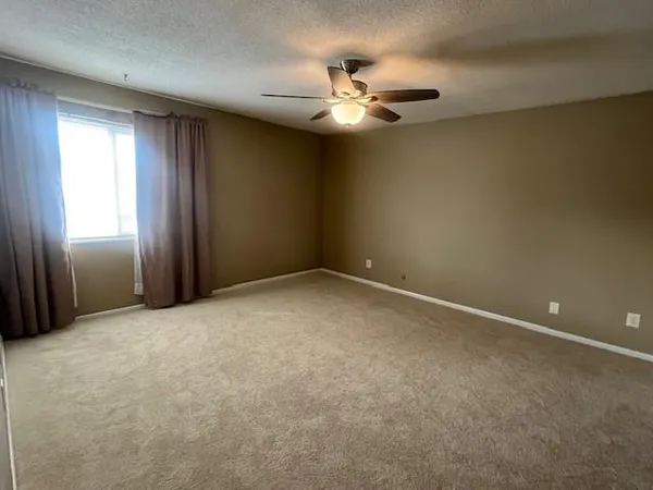 $172,000 | 9624 Perry Lane, Unit E, Overland Park, KS 66212