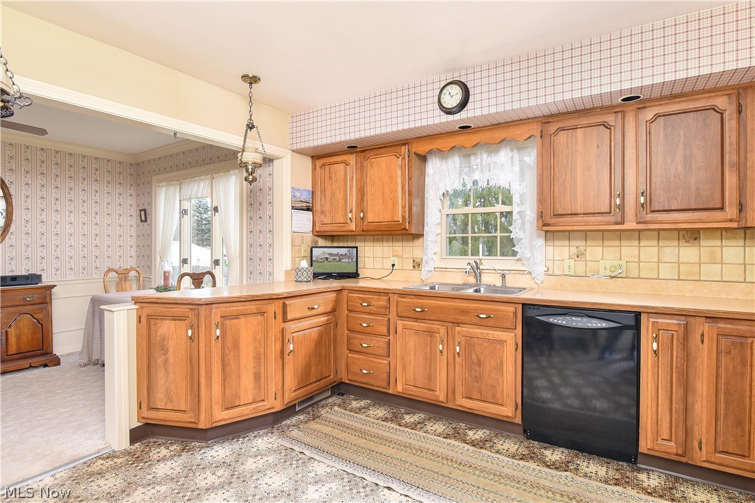 70 Callahan Road Canfield, OH 44406 - Photo 8 of 23 Gallery Image 8