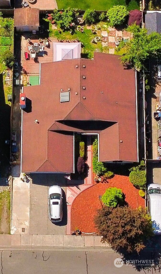 11209 Southeast 267th Place Kent, WA 98030 - Photo 28 of 31 an aerial view of a house with a yard