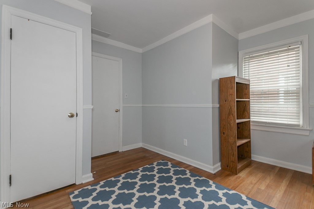 2504 Dysart Road Cleveland, OH 44118 - Photo 18 of 35 Gallery Image 18