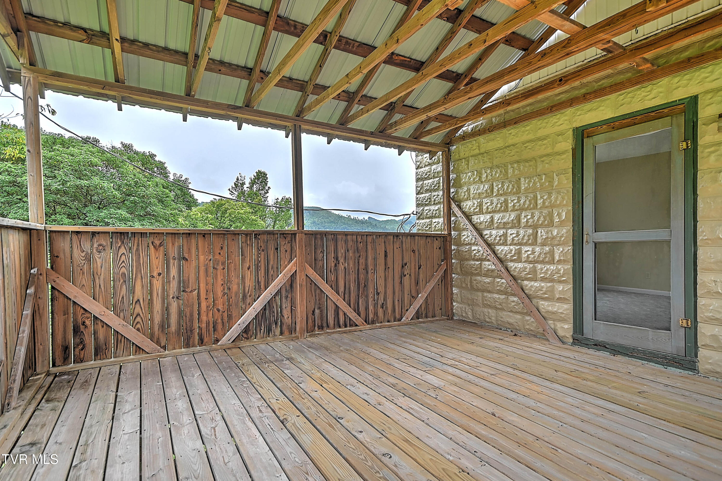 284 Railroad Avenue Duffield, VA 24244 - Photo 41 of 67 284 Railroad Ave DK-35